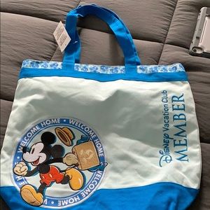 Disney vacation club member bag. NWT
